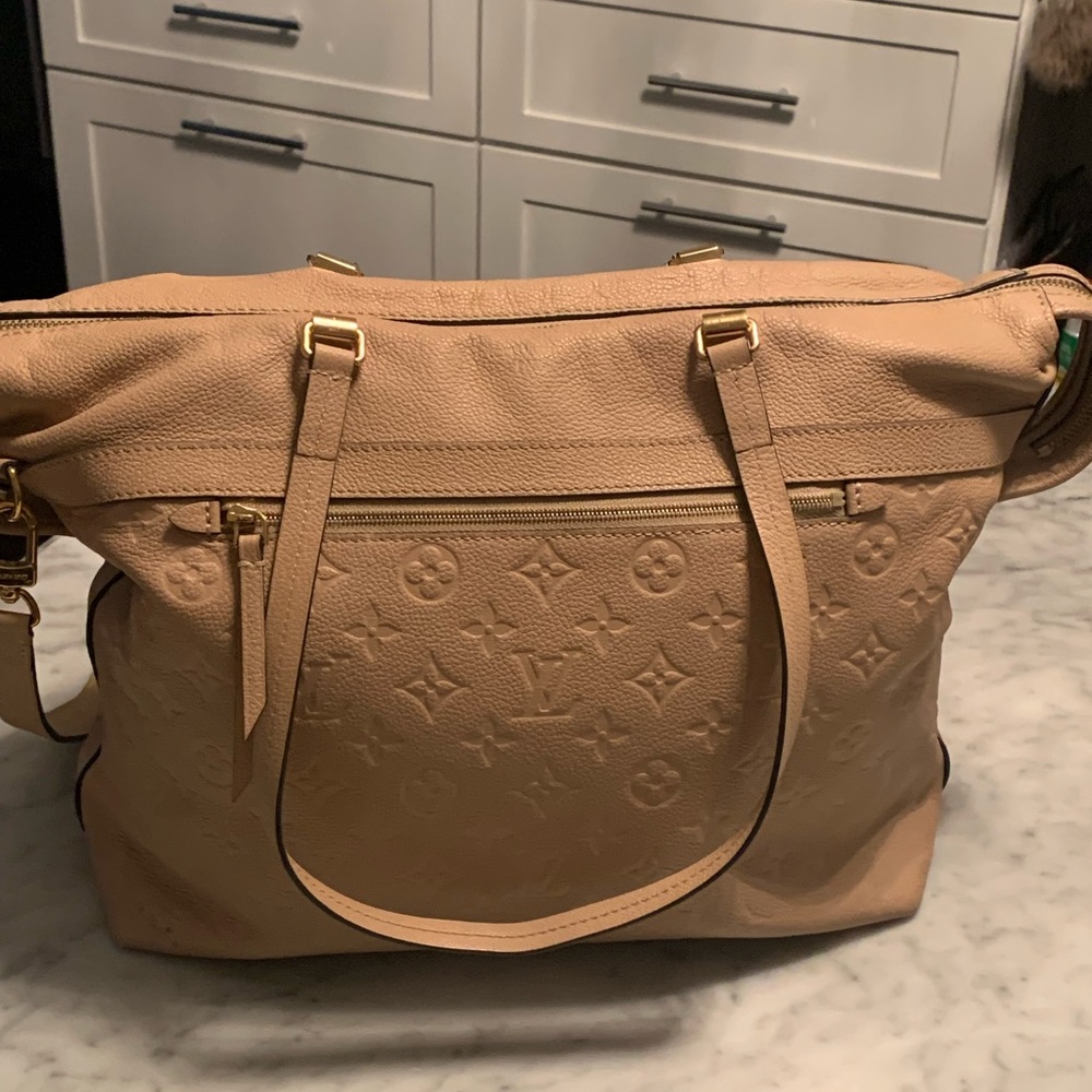 Louis Vuitton Tan Handbag with Gold Hardware